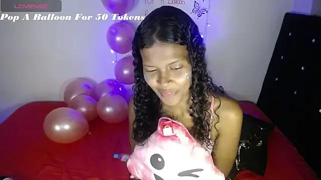 Mafe_Jones from StripChat is Freechat