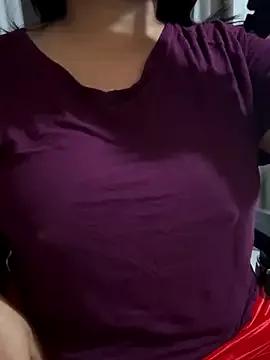 Photos of Maggi-is-back from StripChat is Freechat