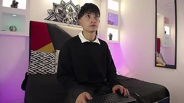 Customizable and immersive - Activate your taste buds and check-out our delicious choice of bondage cams streams with excited models getting their amazing bodies screwed with their beloved sex toys.
