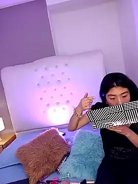 majo_rosse from StripChat is Freechat