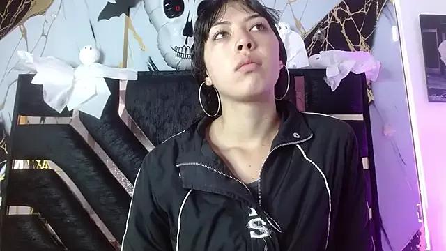 malejahotcs01 from StripChat is Freechat