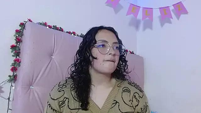 manumeow1 from StripChat is Freechat