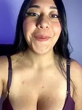 MaraBiker from StripChat is Freechat