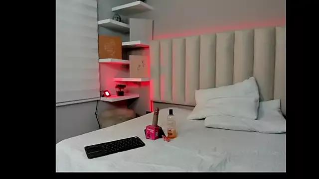 Customizable and immersive - Activate your taste buds and check-out our delicious choice of bondage cams streams with excited models getting their amazing bodies screwed with their beloved sex toys.