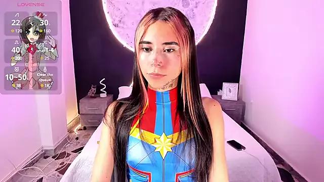 MariahLamourr from StripChat is Freechat