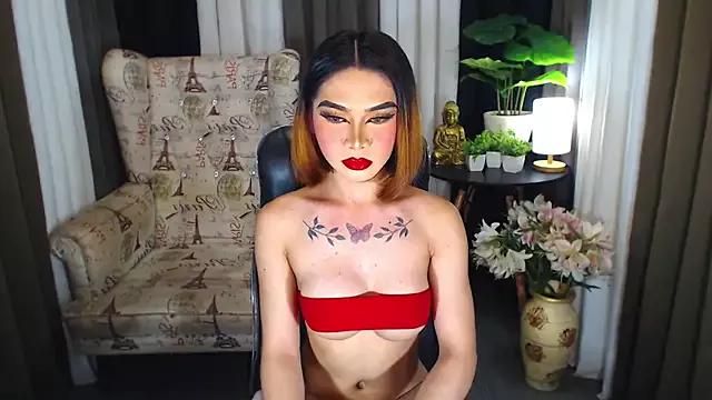 MariaLucyJasminx from StripChat is Freechat