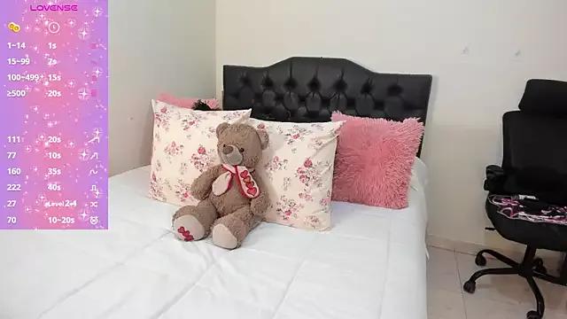Customizable and immersive - Activate your taste buds and check-out our delicious choice of bondage cams streams with excited models getting their amazing bodies screwed with their beloved sex toys.