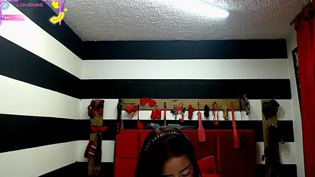 Customizable and immersive - Activate your taste buds and check-out our delicious choice of bondage cams streams with excited models getting their amazing bodies screwed with their beloved sex toys.
