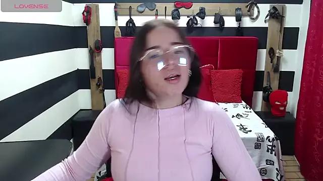 Customizable and immersive - Activate your taste buds and check-out our delicious choice of bondage cams streams with excited models getting their amazing bodies screwed with their beloved sex toys.