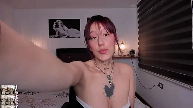 Customizable and immersive - Activate your taste buds and check-out our delicious choice of bondage cams streams with excited models getting their amazing bodies screwed with their beloved sex toys.
