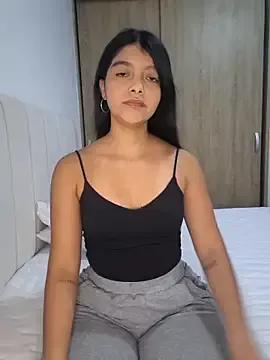 MarianaBlaze from StripChat is Freechat