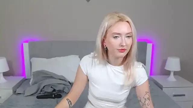 Customizable and immersive - Activate your taste buds and check-out our delicious choice of bondage cams streams with excited models getting their amazing bodies screwed with their beloved sex toys.