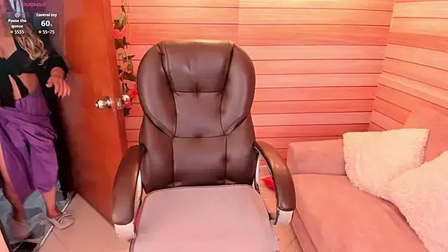 Customizable and immersive - Activate your taste buds and check-out our delicious choice of bondage cams streams with excited models getting their amazing bodies screwed with their beloved sex toys.