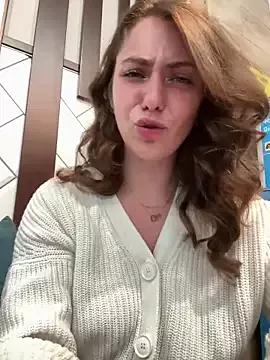 Photos of MariiD from StripChat is Freechat