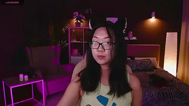 Marine_Vact from StripChat is Freechat