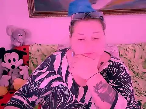 MarryBigBoobs69 from StripChat is Freechat