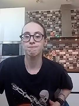 MartiniiSelenna from StripChat is Freechat