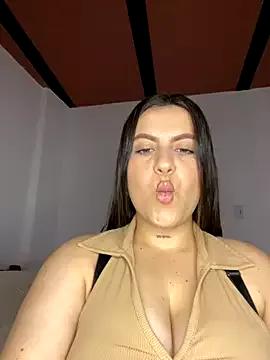 Mary_Golden from StripChat is Freechat