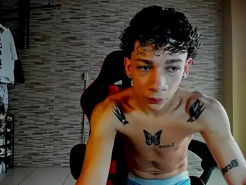 mateodeamjo from StripChat is Freechat