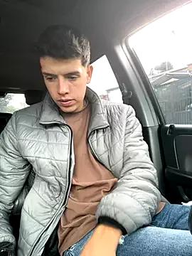 mattebret11 from StripChat is Freechat