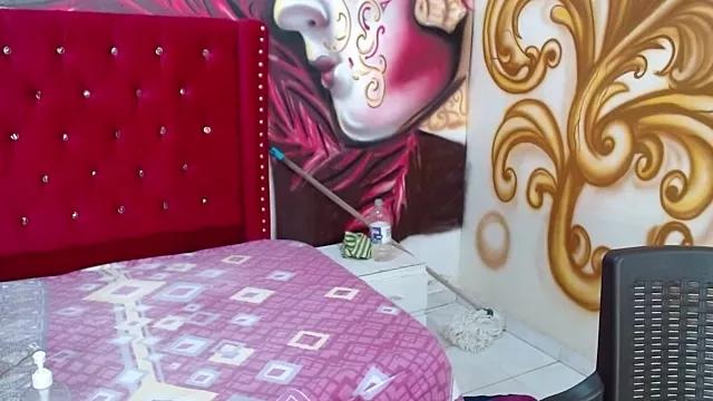 Customizable and immersive - Activate your taste buds and check-out our delicious choice of bondage cams streams with excited models getting their amazing bodies screwed with their beloved sex toys.