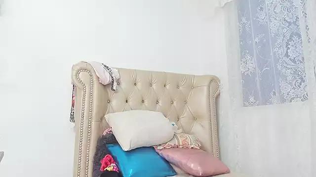MatureHorny_70 from StripChat is Freechat