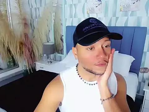 Max_Rivers from StripChat is Freechat