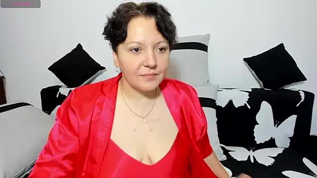 MayaBlowsYou from StripChat is Freechat