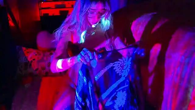 Customizable and immersive - Activate your taste buds and check-out our delicious choice of bondage cams streams with excited models getting their amazing bodies screwed with their beloved sex toys.