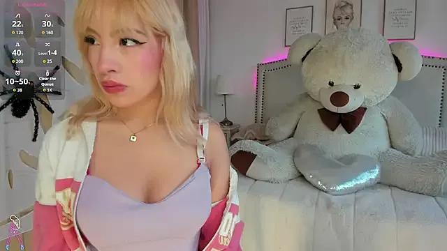 Customizable and immersive - Activate your taste buds and check-out our delicious choice of bondage cams streams with excited models getting their amazing bodies screwed with their beloved sex toys.