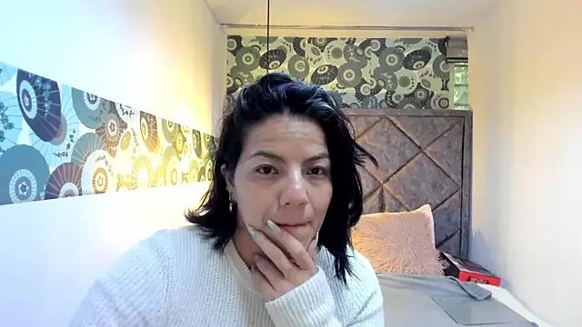 Megan_Milf__ from StripChat is Freechat