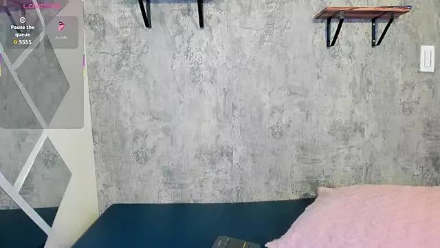 Megan_sophia2 webcams show profile image 