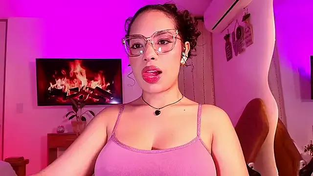 megansan_ from StripChat is Freechat