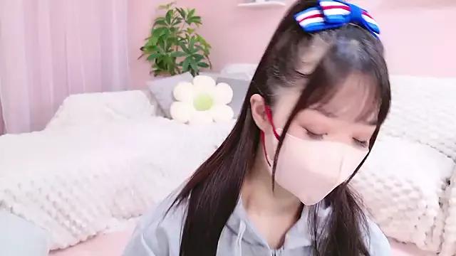 mei_love from StripChat is Freechat