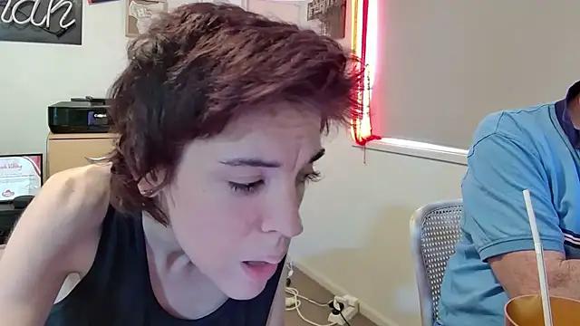 MelinahViking from StripChat is Freechat