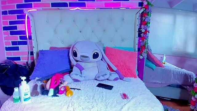 Customizable and immersive - Activate your taste buds and check-out our delicious choice of bondage cams streams with excited models getting their amazing bodies screwed with their beloved sex toys.
