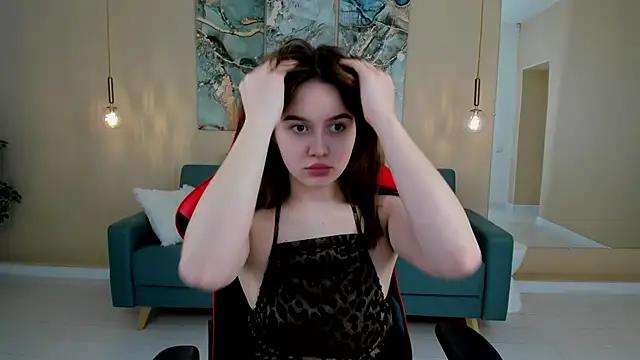 MelissaWeber from StripChat is Freechat