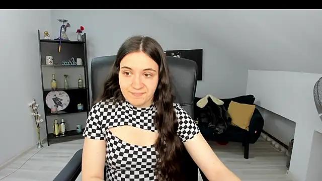 MelissaWiliam from StripChat is Freechat