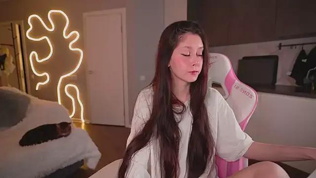 Customizable and immersive - Activate your taste buds and check-out our delicious choice of bondage cams streams with excited models getting their amazing bodies screwed with their beloved sex toys.