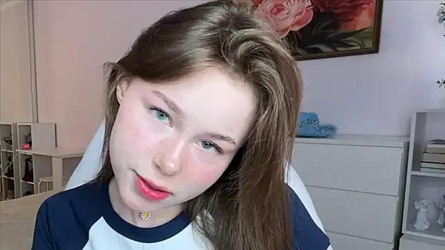 Photos of Melissify from StripChat is Freechat