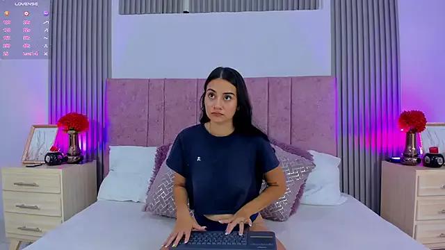 Customizable and immersive - Activate your taste buds and check-out our delicious choice of bondage cams streams with excited models getting their amazing bodies screwed with their beloved sex toys.