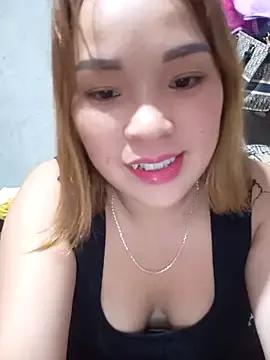 Melylyna from StripChat is Freechat