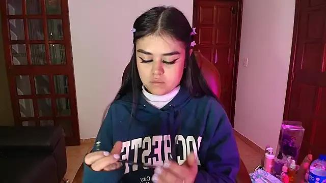 Mia_Morelli_ from StripChat is Freechat