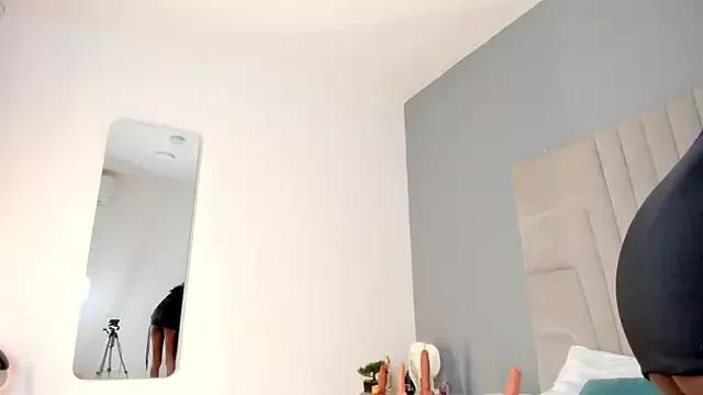 Customizable and immersive - Activate your taste buds and check-out our delicious choice of bondage cams streams with excited models getting their amazing bodies screwed with their beloved sex toys.