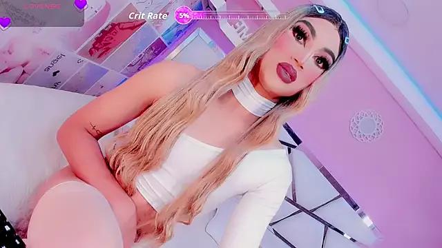 Miacuteee from StripChat is Freechat