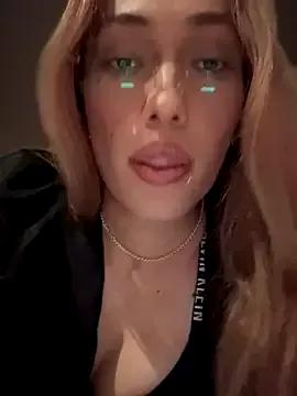 MichelleFerry_ from StripChat is Freechat