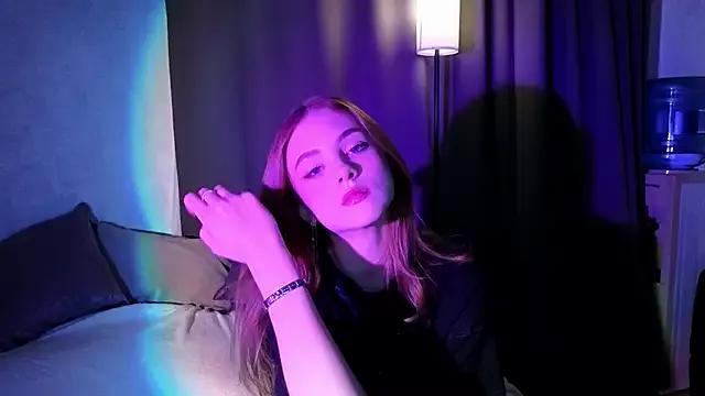 midnightMaya from StripChat is Freechat