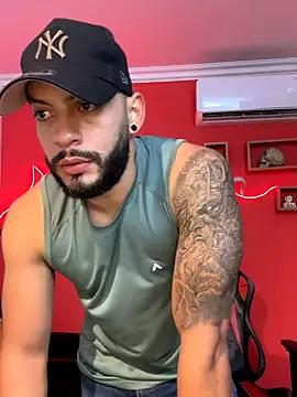 Mike_savage3 from StripChat is Freechat
