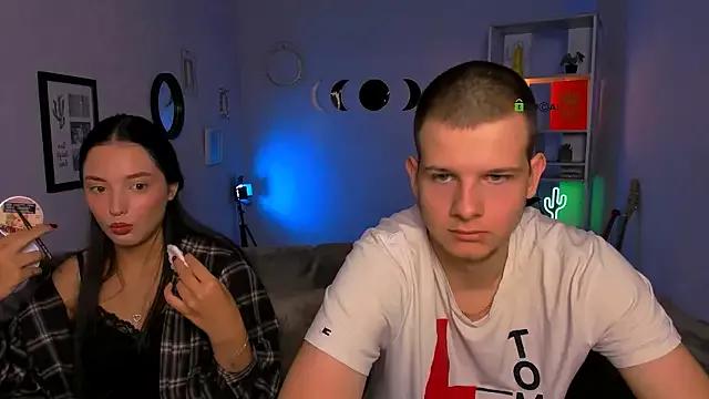 miki-niki from StripChat is Freechat