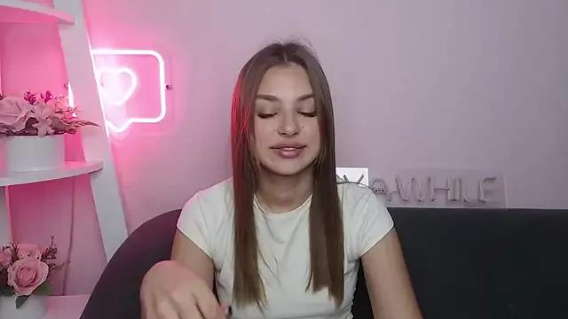 MilanaAngelAs from StripChat is Freechat